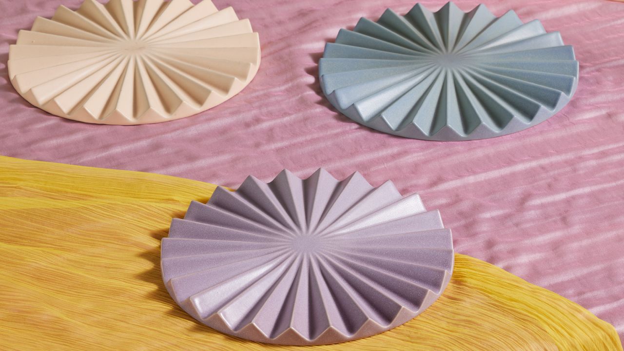 our place pleat trivet cnnu.jpg