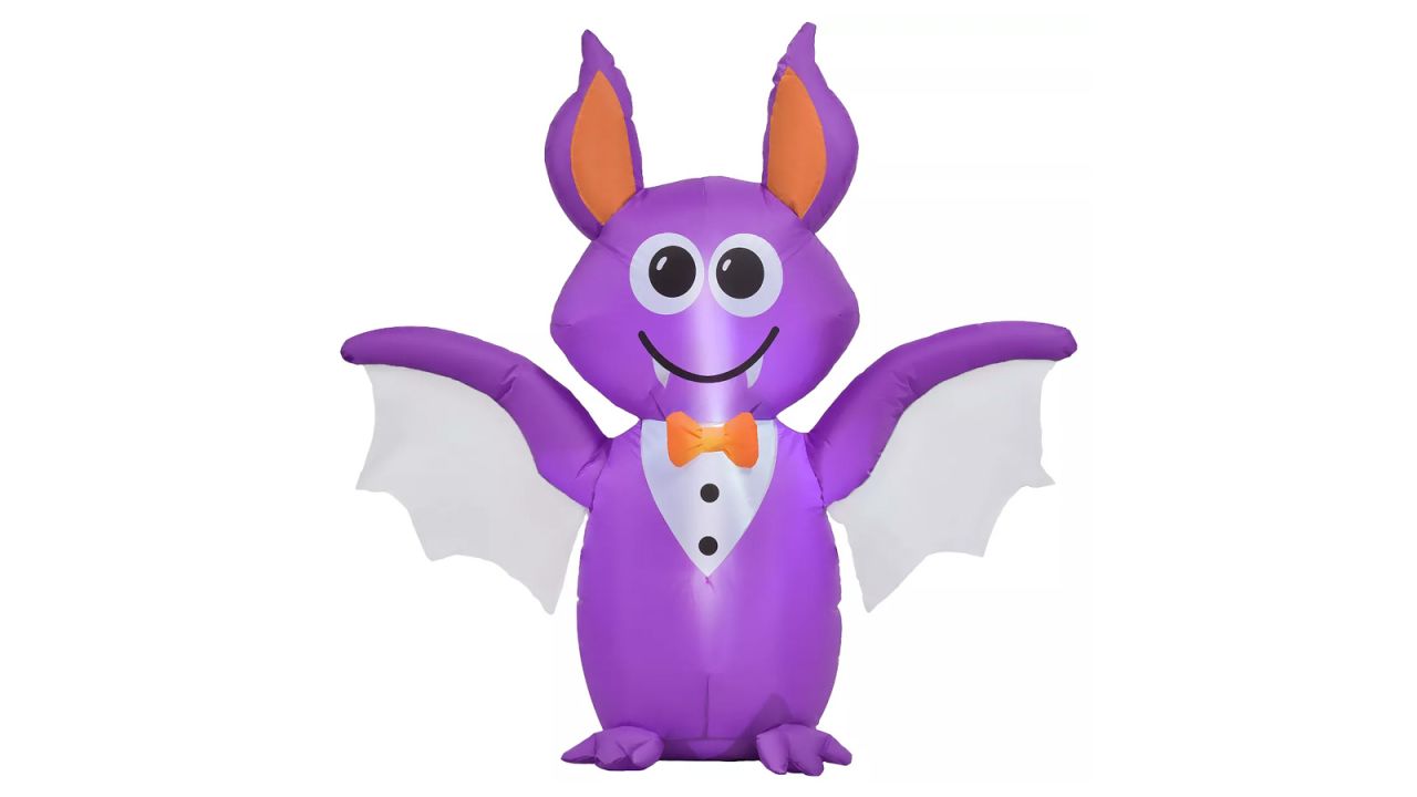 Outsunny 6-Foot Inflatable Halloween Bat With LED Lights.jpg