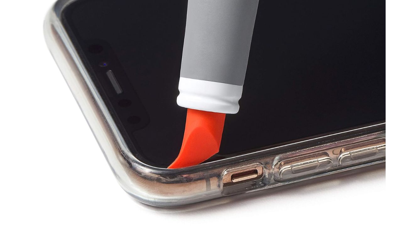 oxo-phone-cleaning-tool.jpg