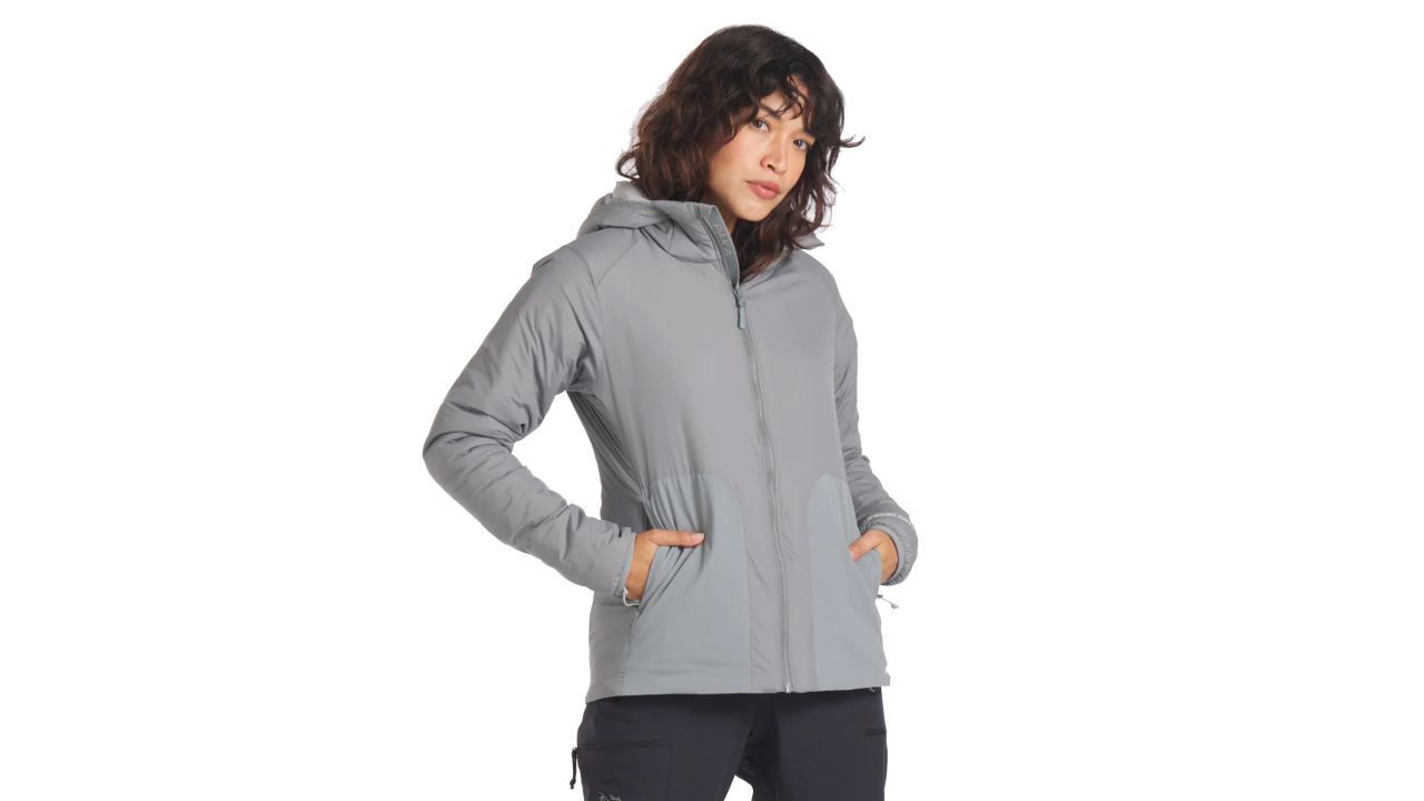 Paka Women's Apu lightweight puffer product card cnnu.jpg