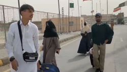 pakistani students 16x9.jpg