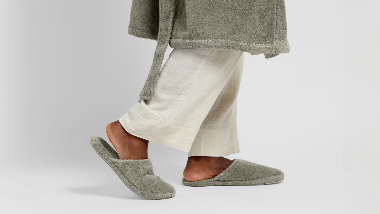 Parachute Classic Turkish Cotton Slippers.jpg
