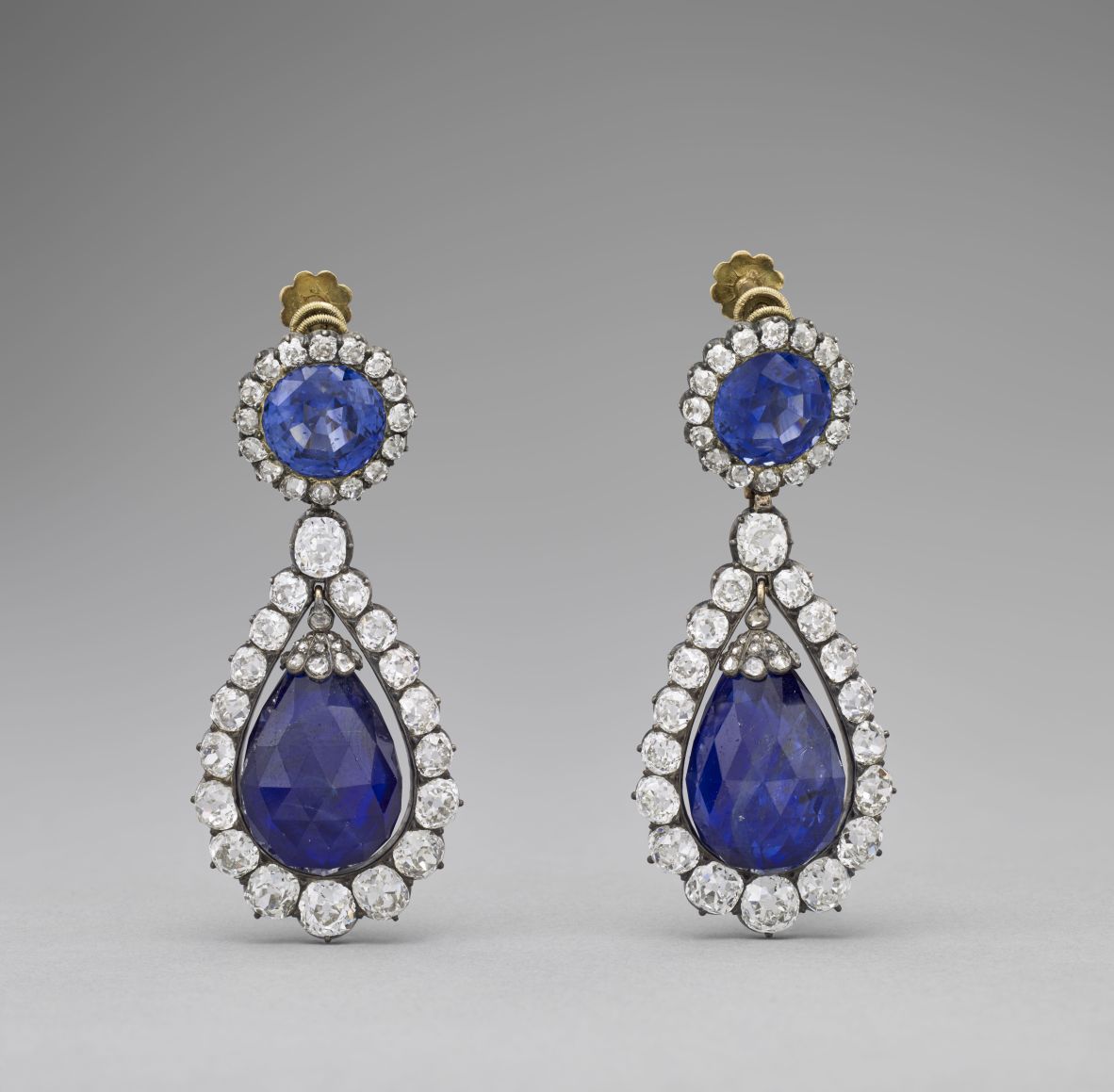 Earrings of Queen Marie-Amélie