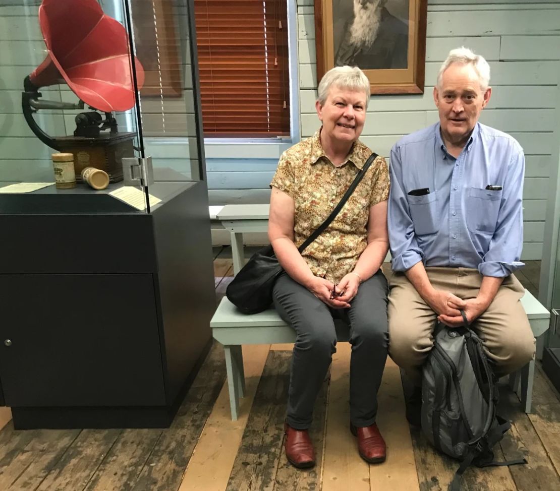 El pastor de Korumburra, Ian Wilkinson, y su esposa, Heather Wilkinson, estaban entre los envenenados