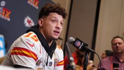 Patrick Mahomes aspira a ganar un tercer Super Bowl LIX consecutivo para su hija recién nacida.