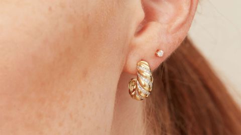 Pavé Diamond Croissant Dôme Hoops