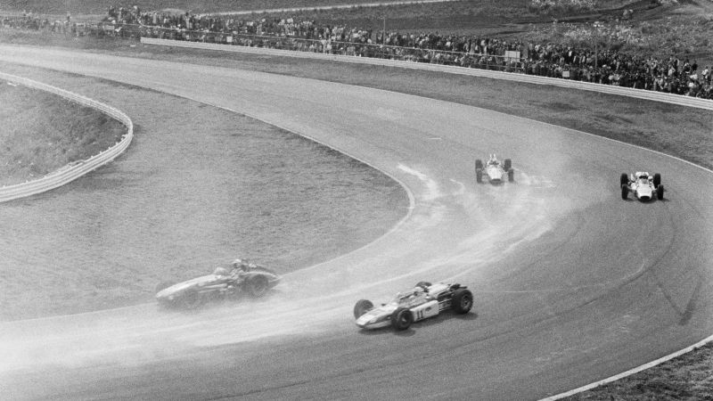 Японското Indy 200: Спомняме си първия път, когато IndyCars се състезаваха на Fuji Speedway