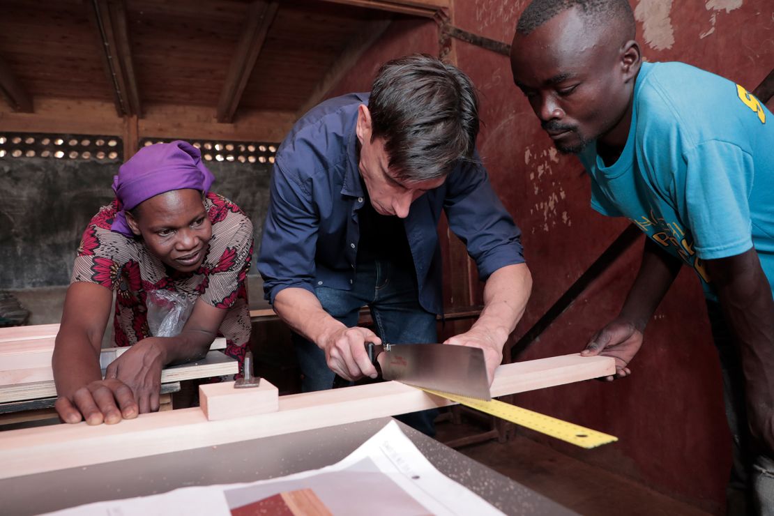 Giacomo Moor’s furniture can be built on-site using wooden pieces that locals can cut themselves. Assembly requires only a few basic tools — a chisel, a carpenter’s square and a pencil.