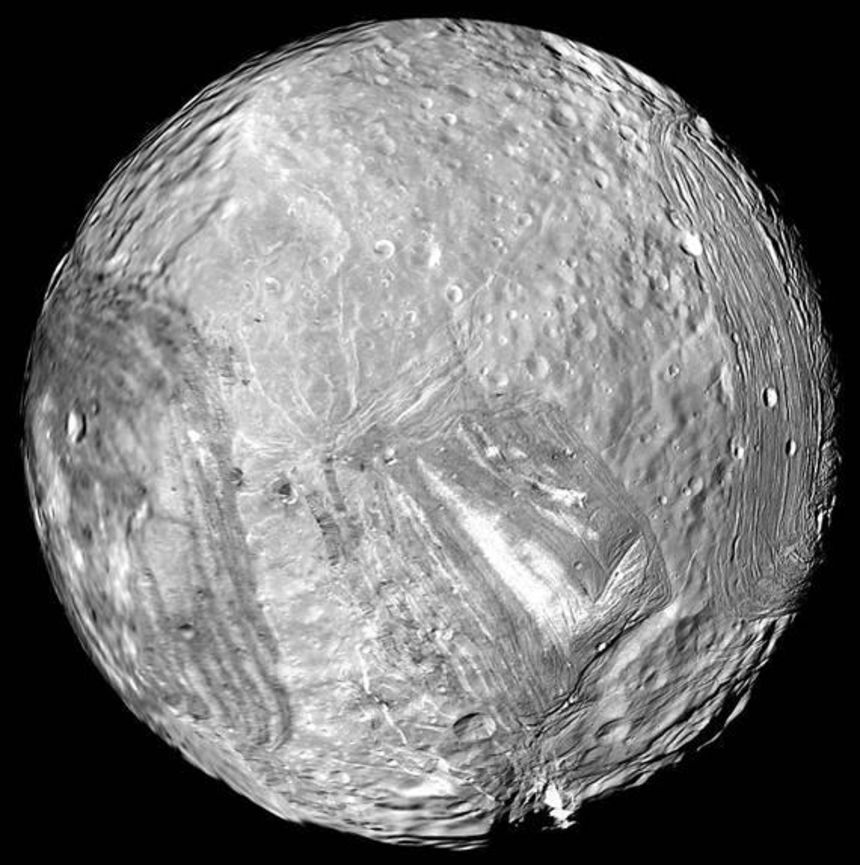 Astronomers discovered a tiny moon orbiting Uranus. There are possibly extra ready to be noticed | The Gentleman Report