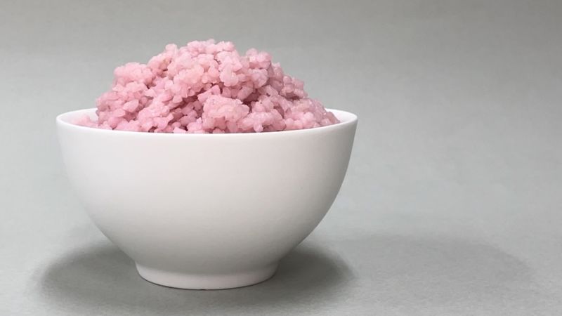 Представете си че ядете вкусна подхранваща купа телешки ориз Не