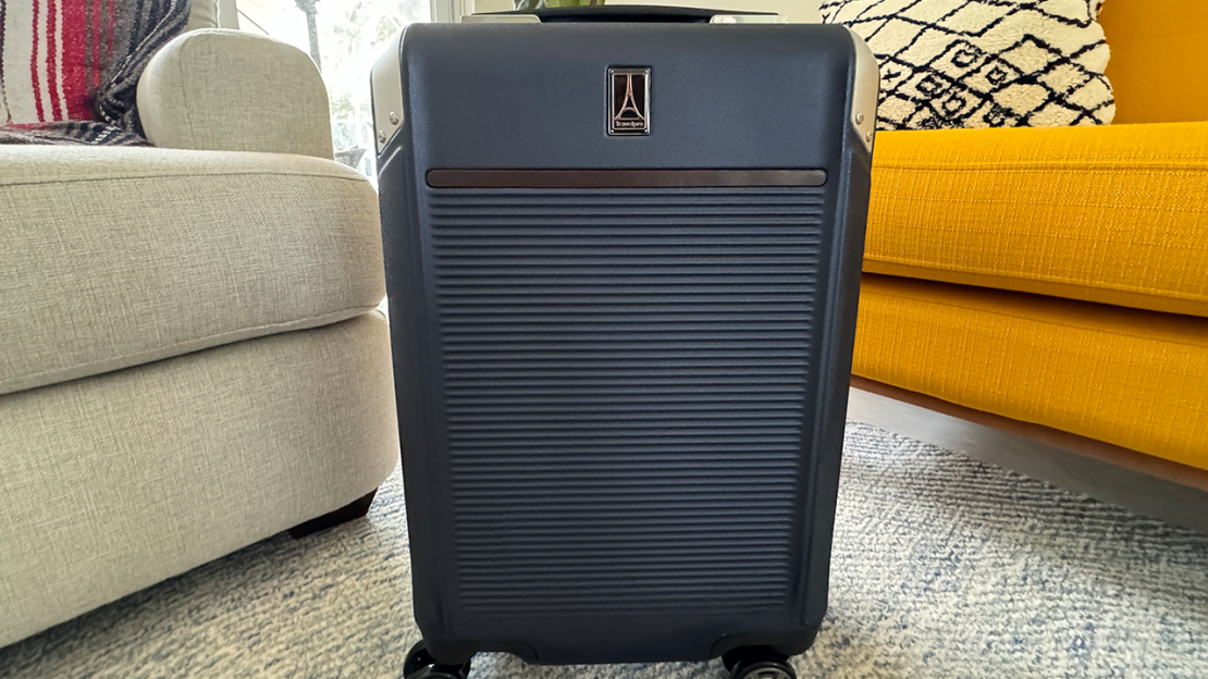 Platinum? Elite Carry-On Hardside Spinner what we liked