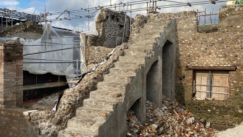 Археолози, които разкопават мястото на Помпей, са открили древна строителна