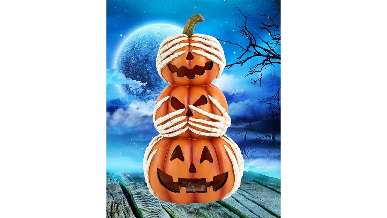 pumpkin hands card.jpg