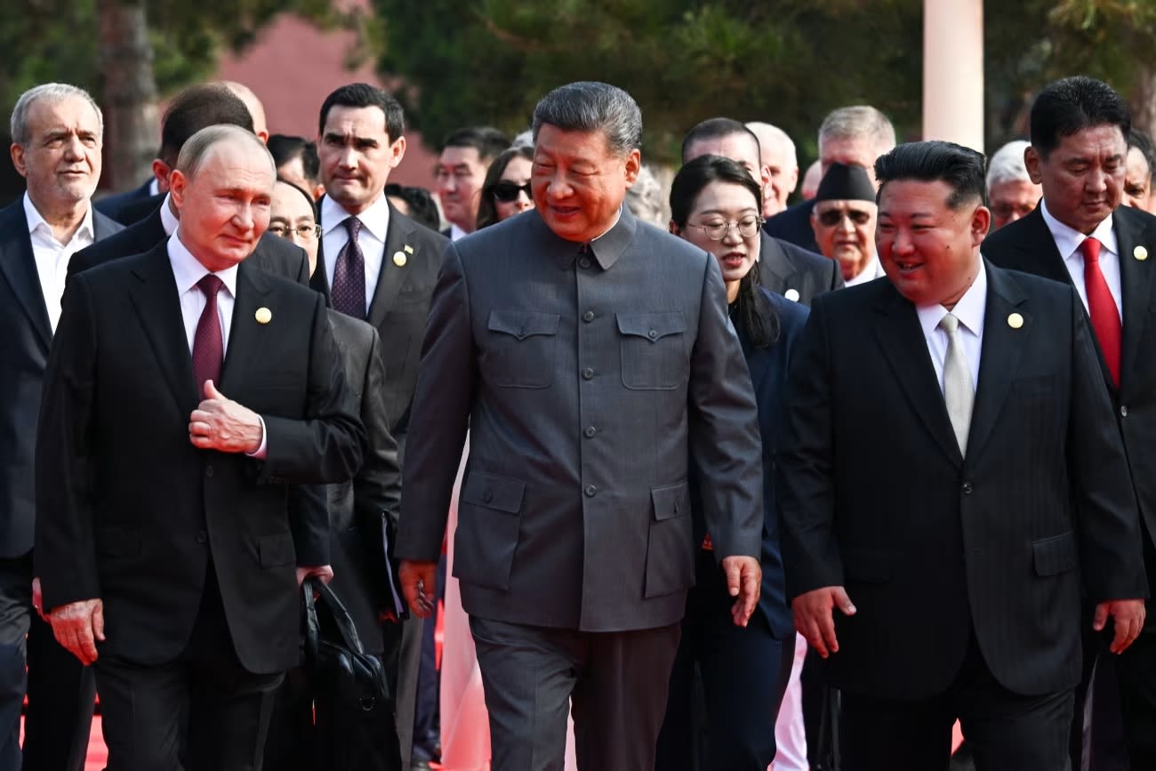 Xi Jinping pide al mundo que elija "guerra o paz". ¿Hacia dónde se dirige  China? | CNN