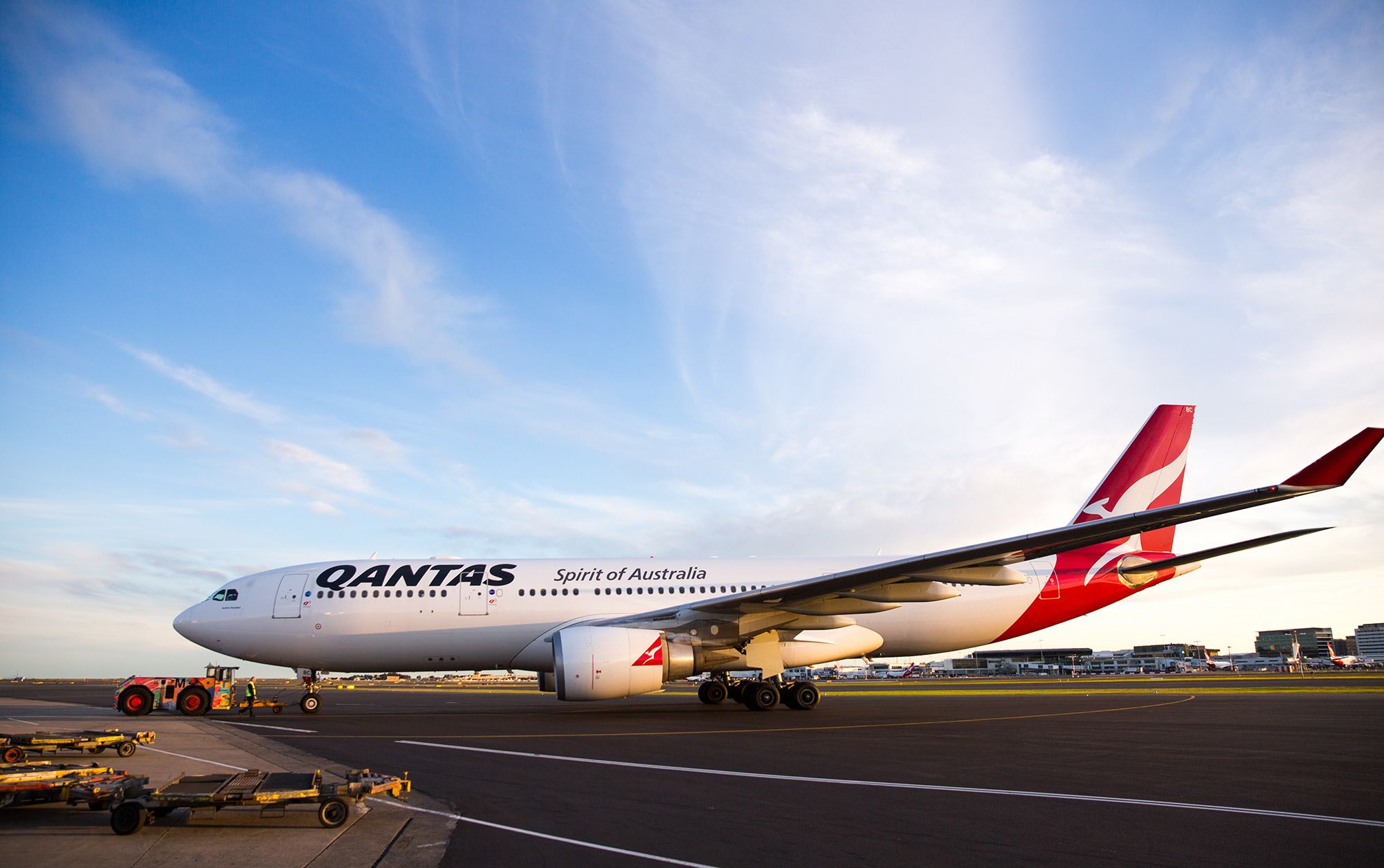 Sydney to London with 7 stops along the way? Qantas’ historic Kangaroo ...