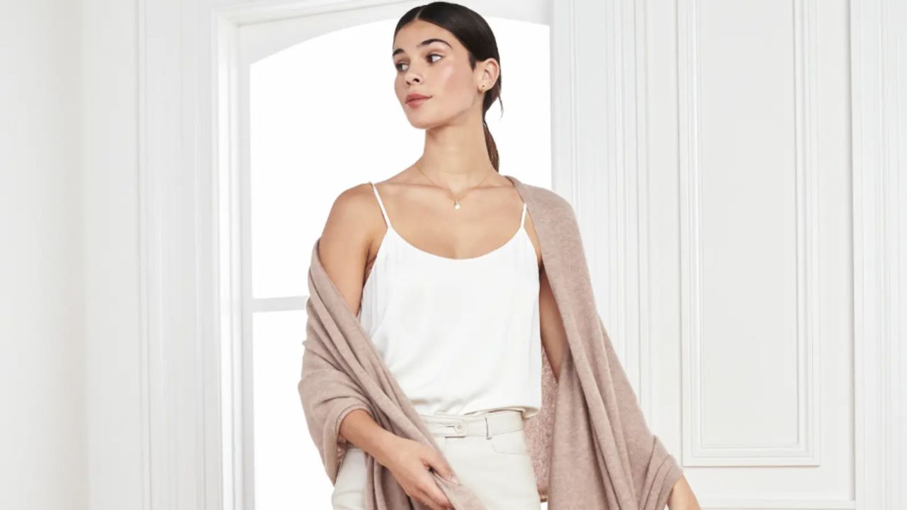 Quince Mongolian Cashmere Wrap cnnu.jpg