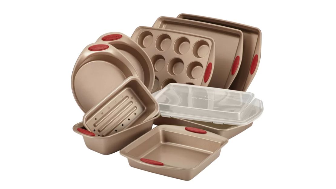 https://media.cnn.com/api/v1/images/stellar/prod/rachael-ray-10-piece-cucina-nonstick-bakeware-set.jpg?q=w_1110,c_fill