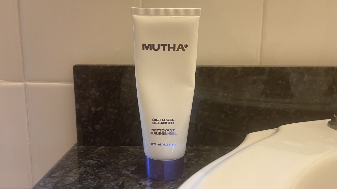 Rachel Mutha Cleanser.jpeg
