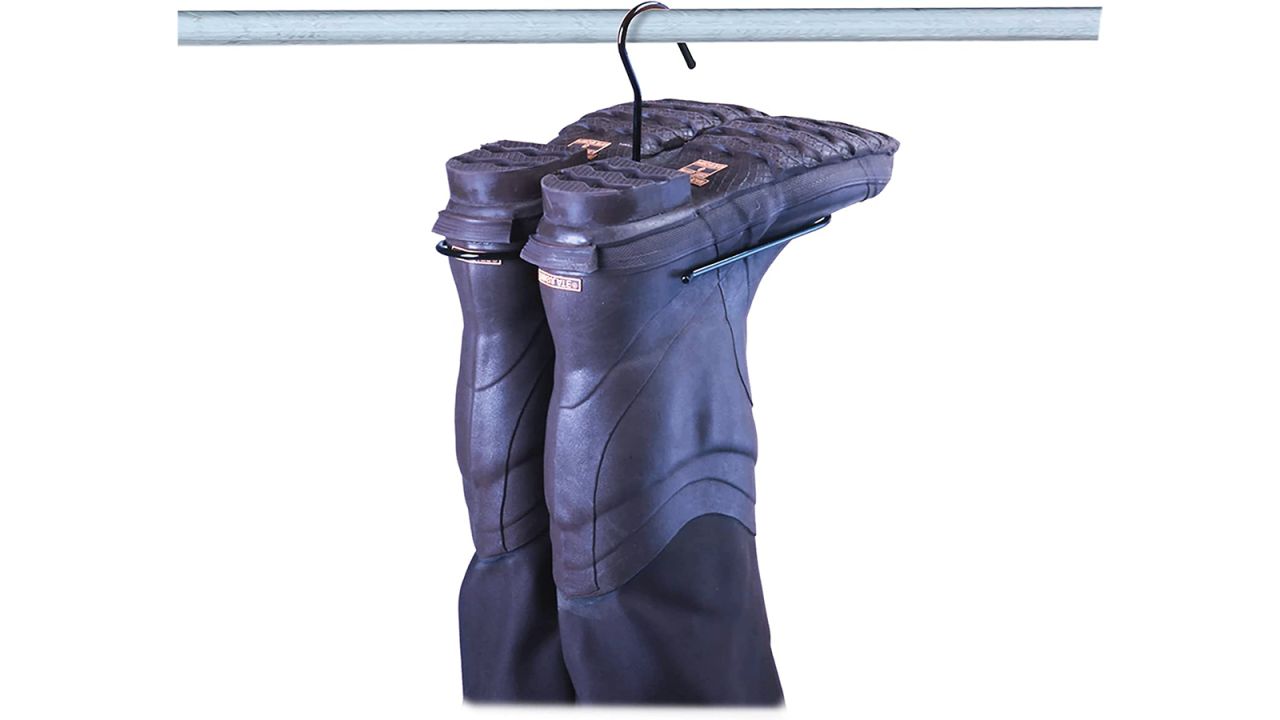 rack em racks snake wader hanger cnnu.jpg