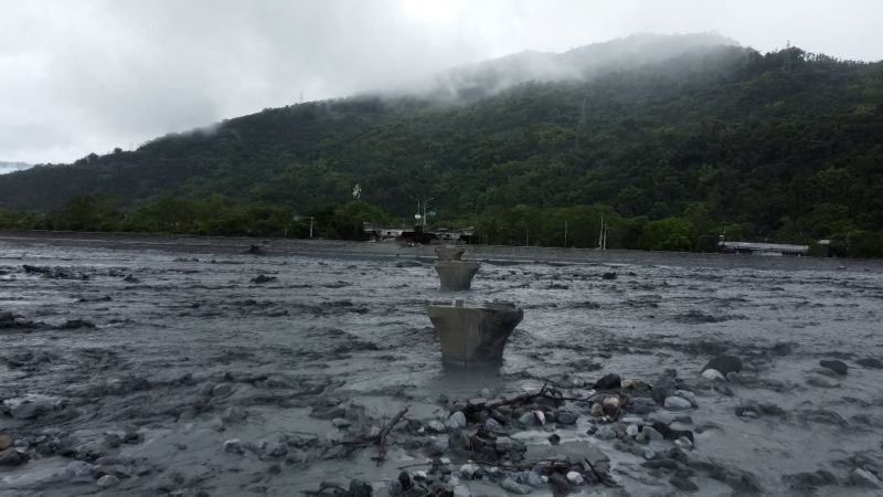 Typhoon Ragasa causes deadly flooding in Taiwan