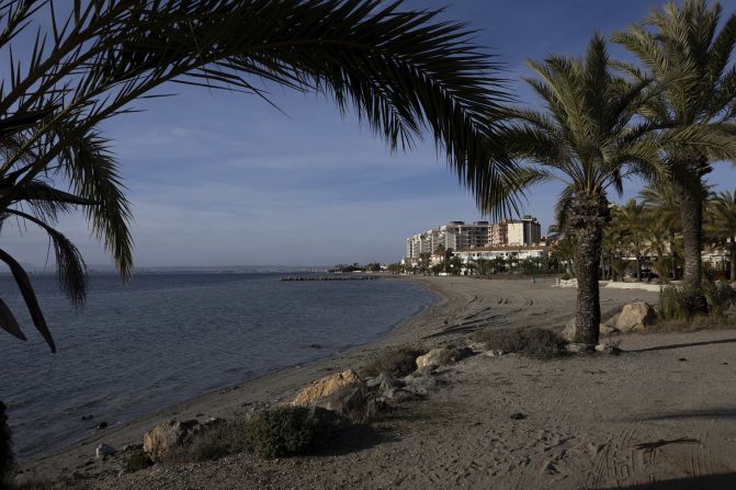 It has long been popular with tourists, attracted by its sunny beaches and clear waters. But recently, the lagoon has suffered from environmental collapse.