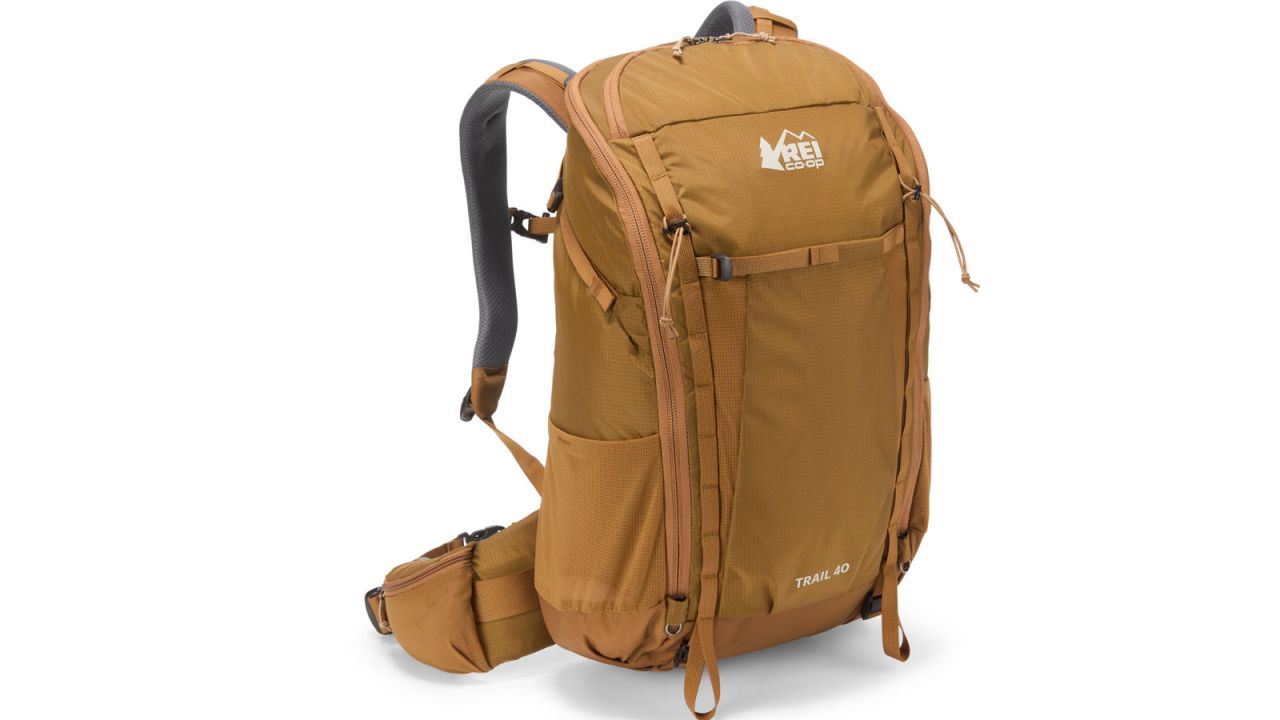 REI Outlet member coupon deal: Get $20 off $100