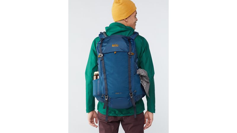 Rei trail hot sale 40 pack