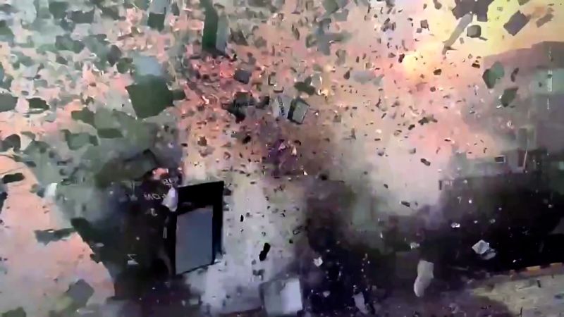 Surveillance video captures huge shipment send explosion | The Gentleman Report