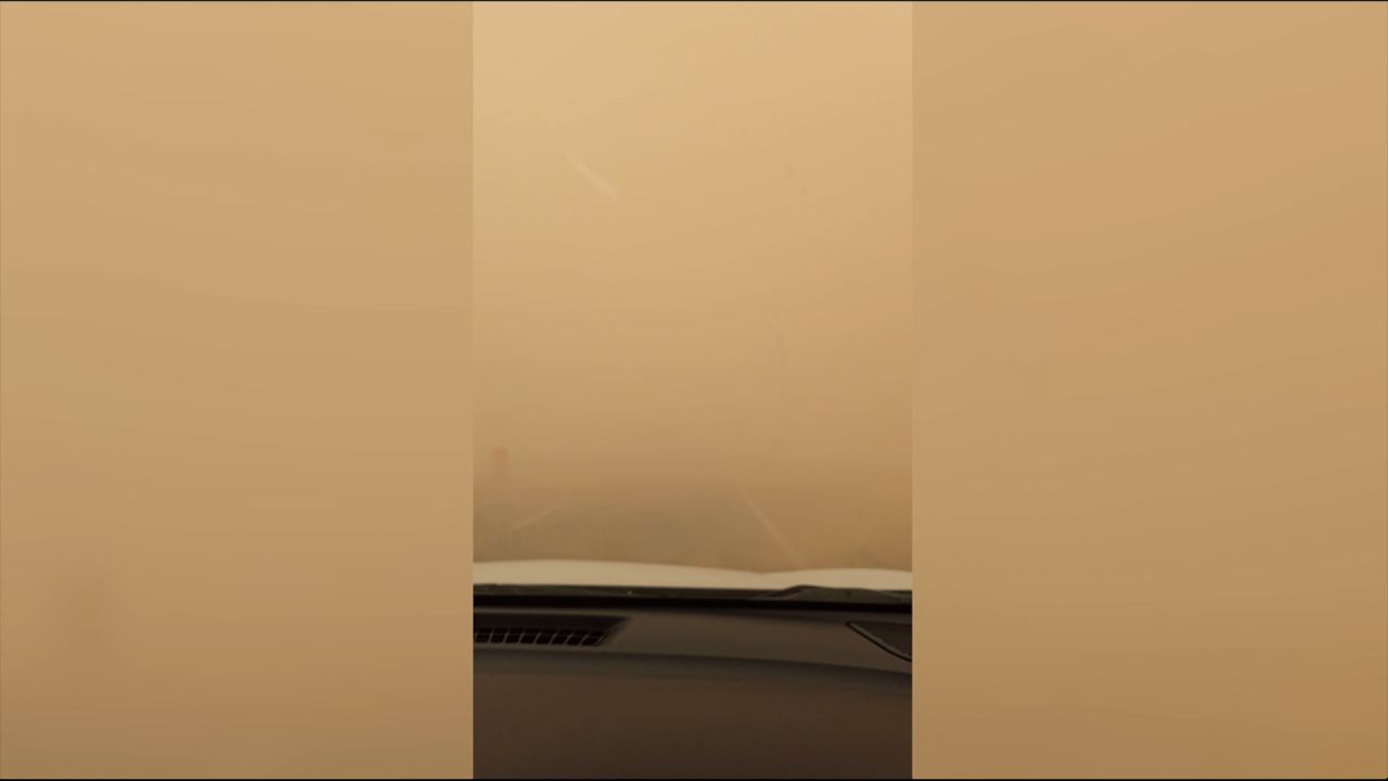 RenameThisHorizontal.00_00_07_05.Still001.jpg