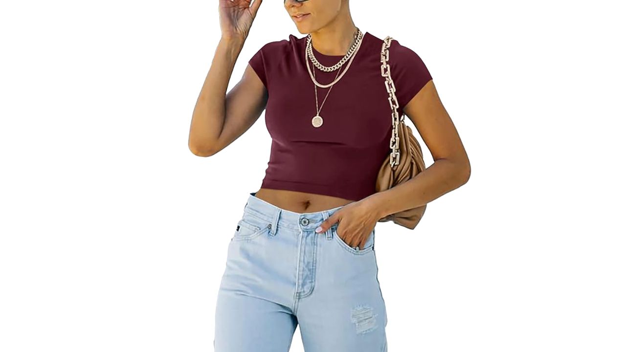 Cute Short Sleeve High Neck Double Lined Tight T Shirts Crop Tops Tees in burgundy