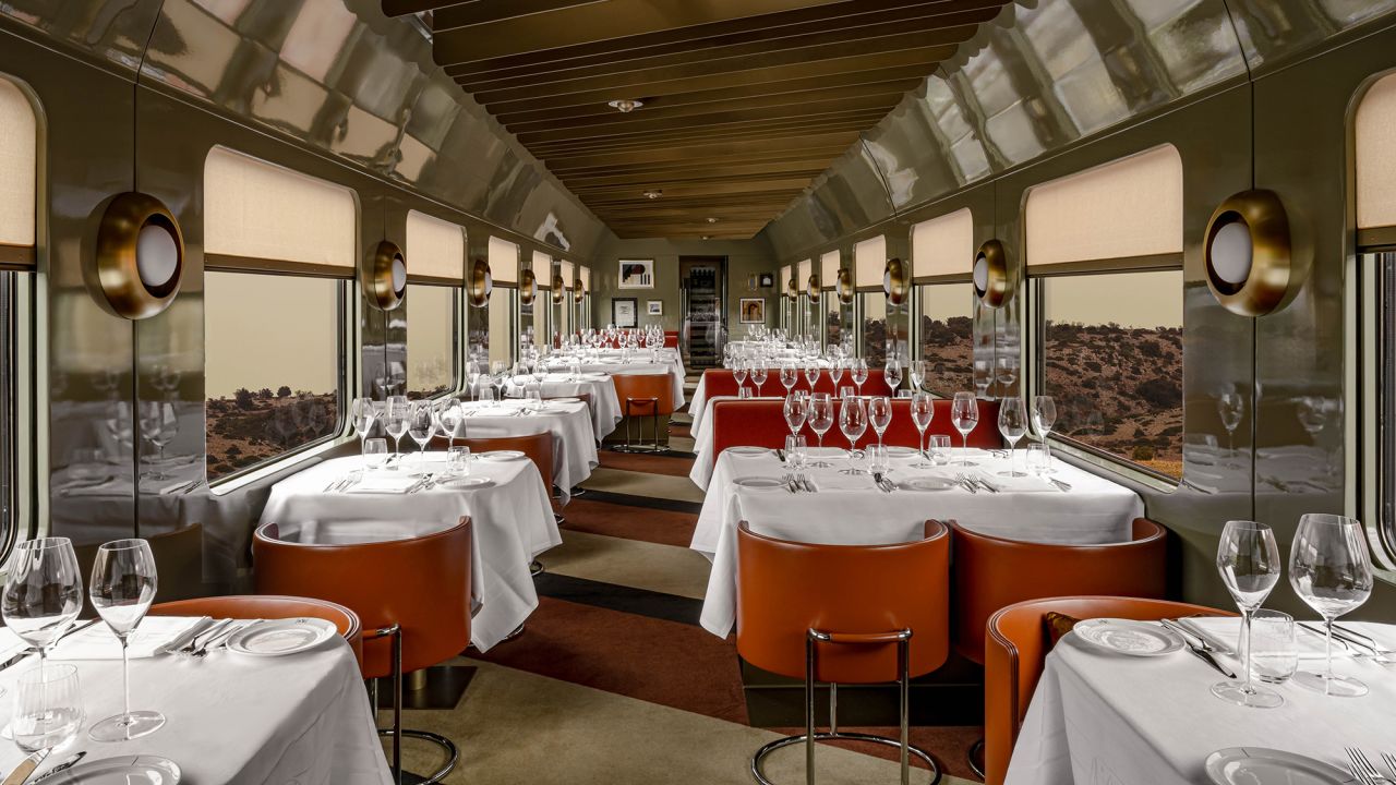 RESTAURANT-©La-Dolce-Vita-Orient-Express-2025--Photo-Credits-Mr.Tripper.jpg