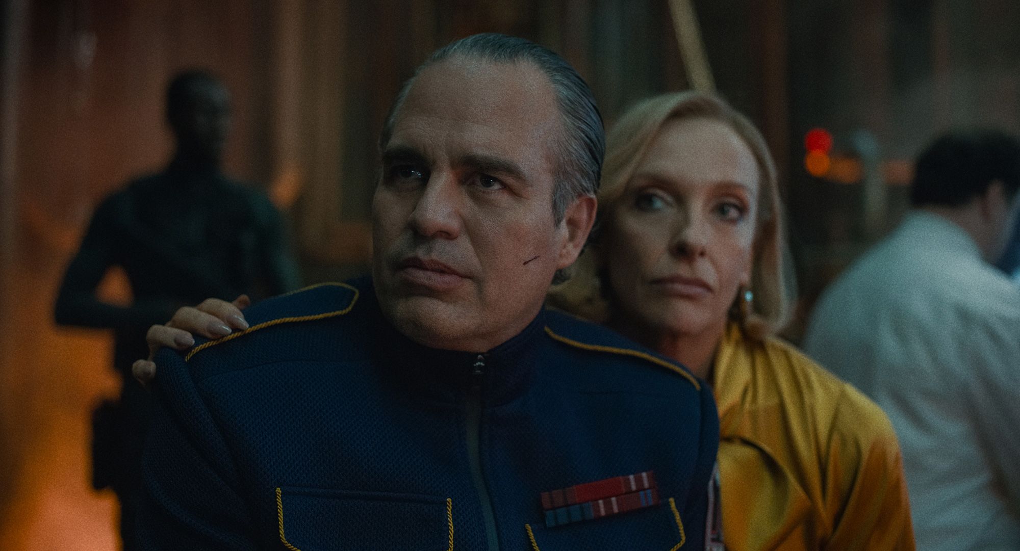 Mark Ruffalo and Toni Collette play a politican and his wife in new movie "Mickey 17." At the world premiere, the two actors talked to CNN about the potential real world parallels of the movie.