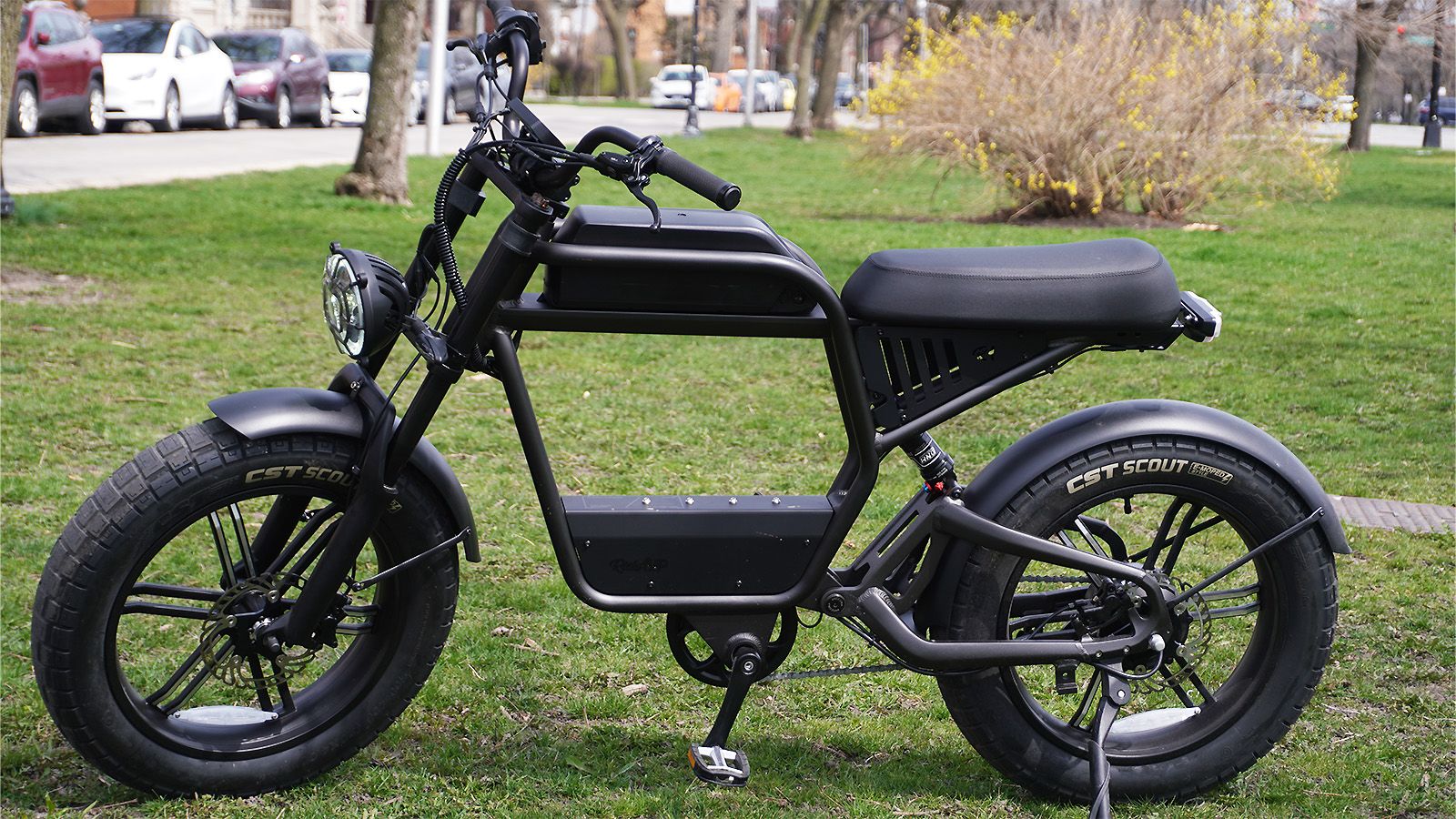 Revv 1 Moped-Style Electric Bike