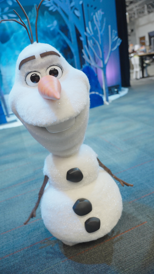 CNN meets lifelike robotic Olaf from Frozen | CNN