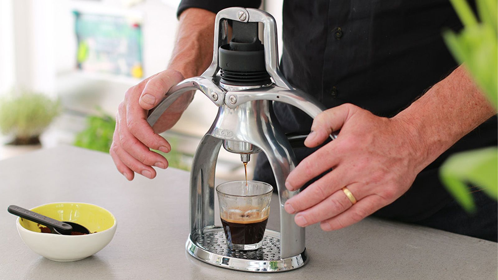 The best manual espresso makers in 2024, tried and tested CNN Underscored