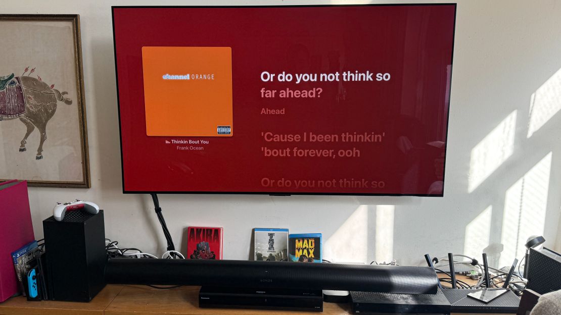 Lyrics for Frank Ocean’s “Thinkin Bout You” appear on a TV above the Sonos Arc.