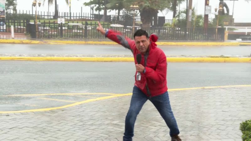 Así se ve Jamaica mientras el huracán Beryl azota el país