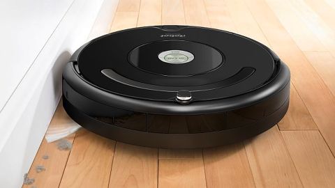 iRobot Roomba 675 robot vacuum cleaner with Wi-Fi connection