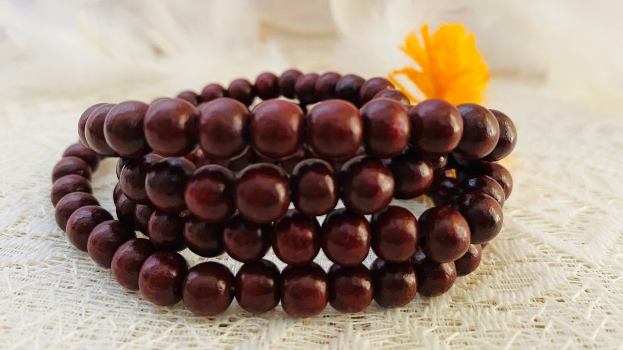 Rosewood prayer beads
