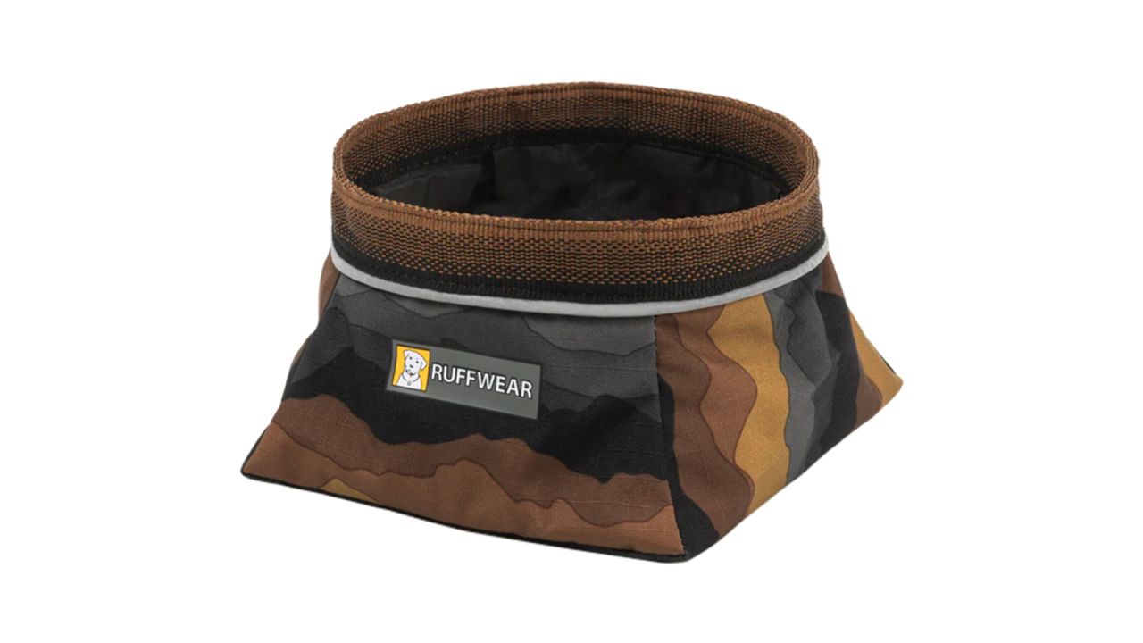 ruffwear quencher packable dog bowl cnnu.jpg
