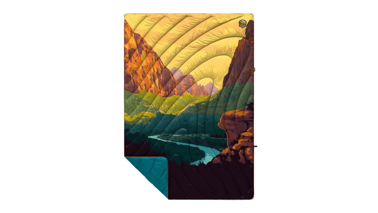 Rumpl Zion National Park Original Puffy Blanket product card cnnu.jpg
