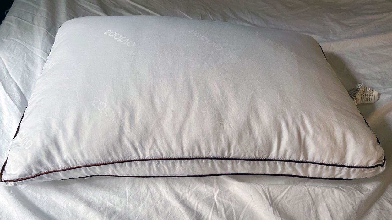 The best pillows for stomach sleepers in 2023, tested by us CNN