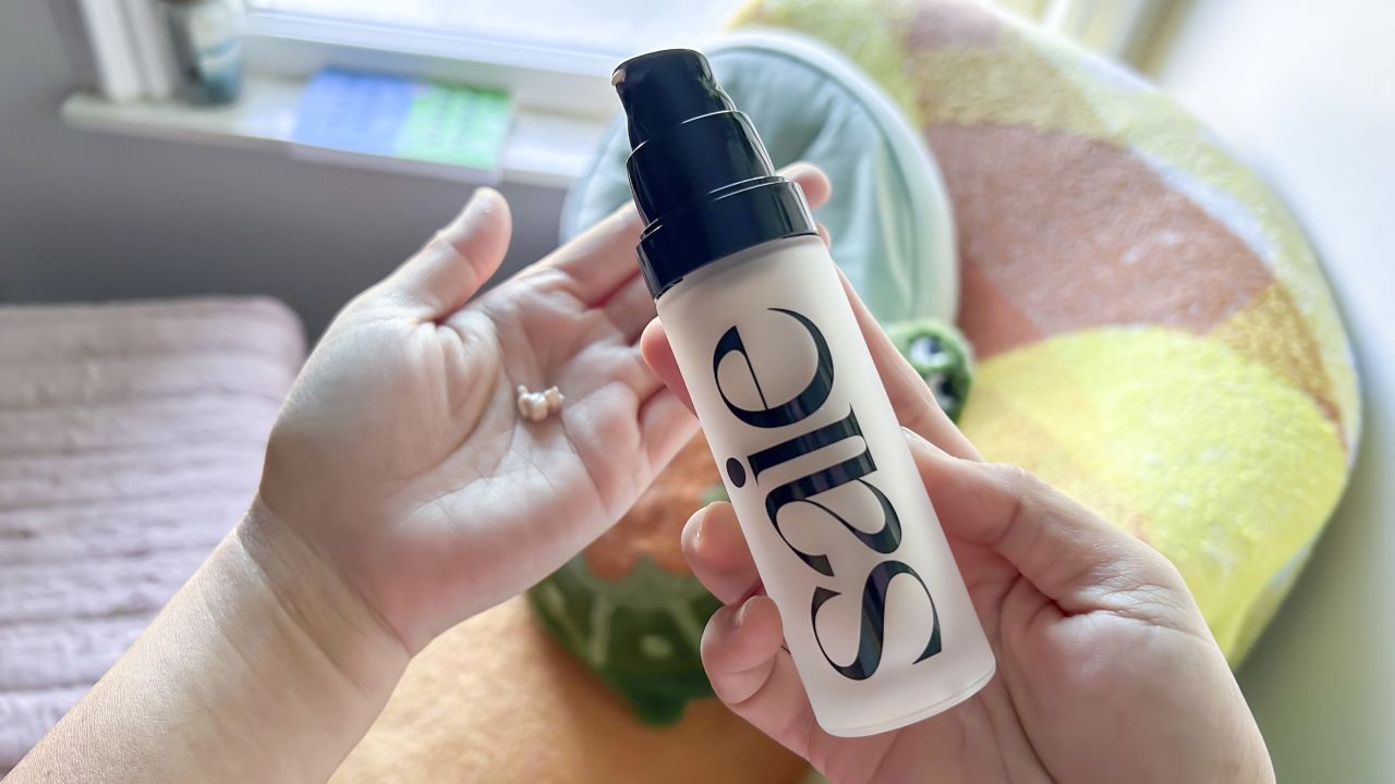 saie-glowsupergelilluminator-michelle.jpg