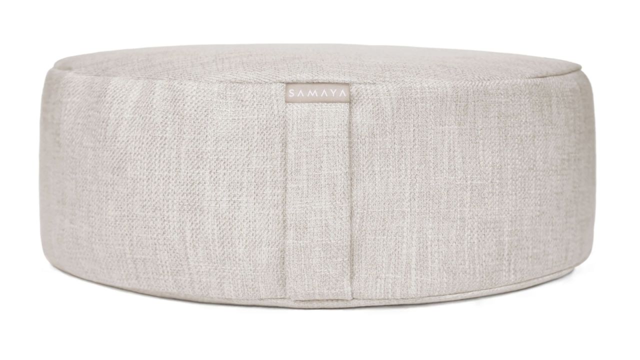 Samaya Wheat Deluxe Round Cushion