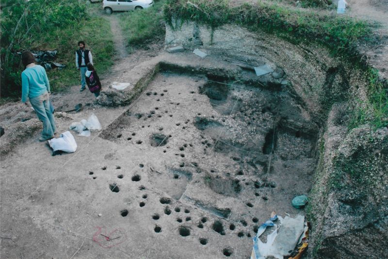 Aiming to trace syphilis' origins, researchers used paleopathology techniques to study ancient human bones at the site Jabuticabeira II in Brazil's Santa Catarina state.