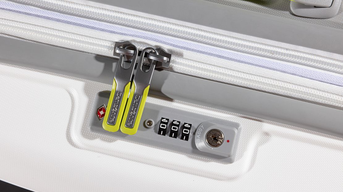 A photo of the Samsonite Freeform Spinner's TSA-approved lock