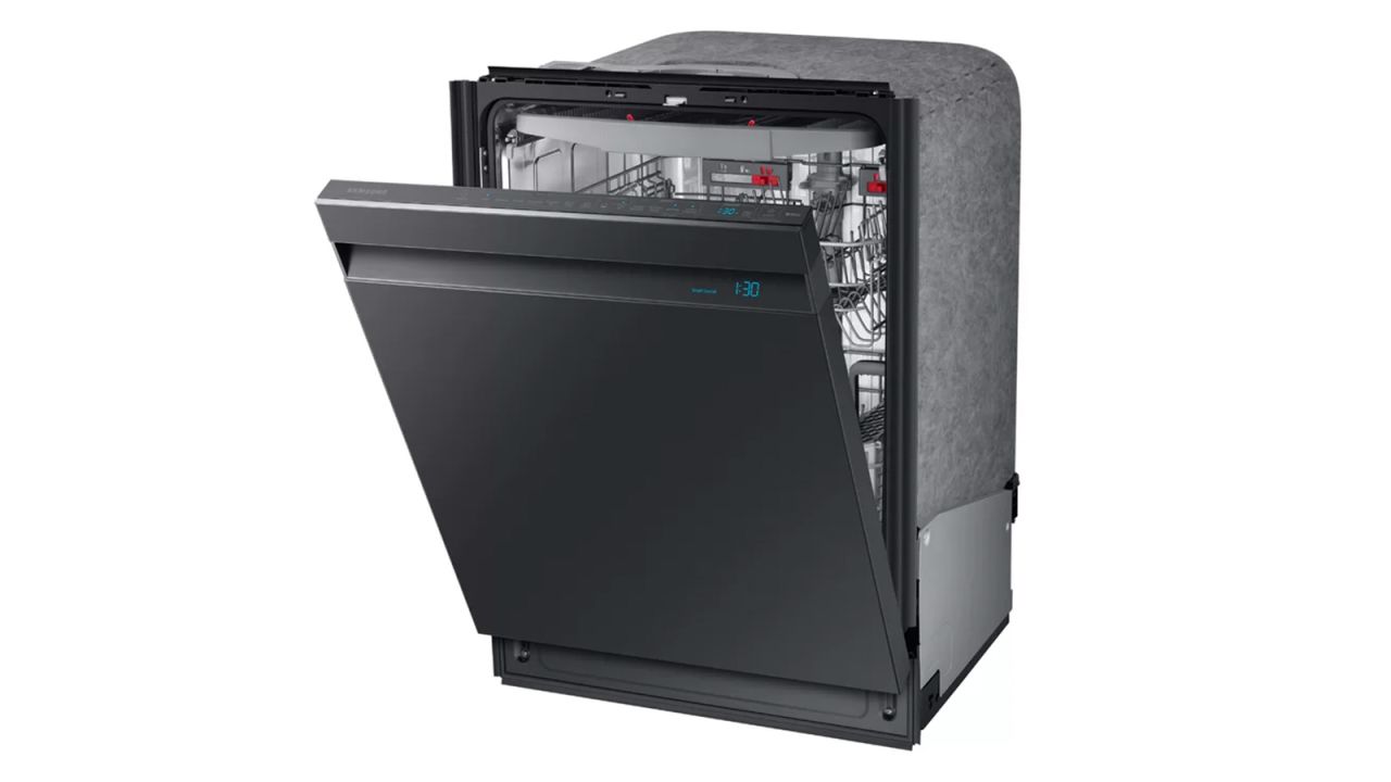 Samsung 24-Inch Smart Built-In Dishwasher cnnu.jpg
