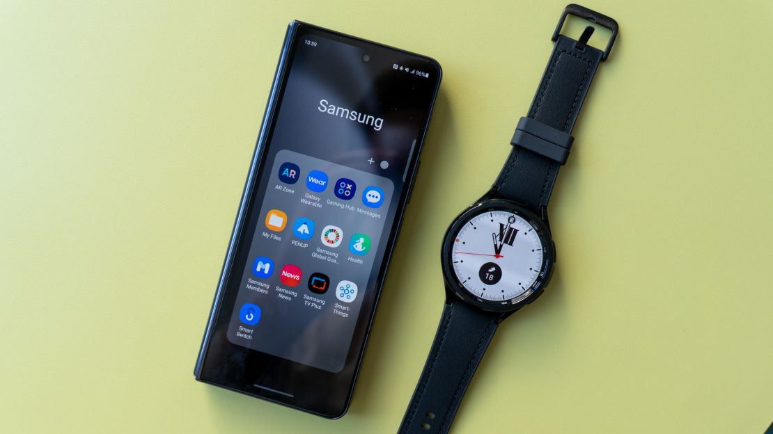 Apple Watch 8 review: A sleeper hit, even if it doesn't match Samsung's  sensors