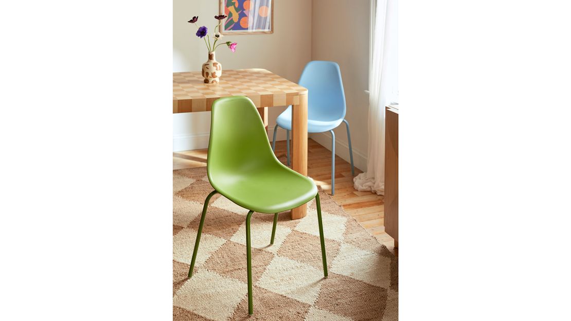 Sanna Plastic Chairs