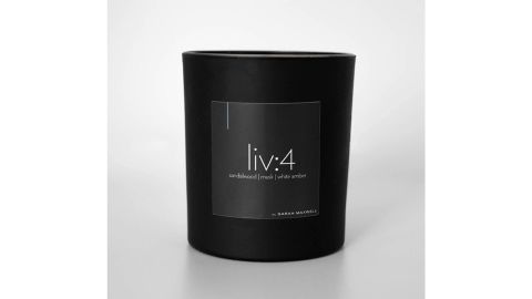 sarah-maxwell-beauty-liv4-candle-productcard-cnnu.jpg